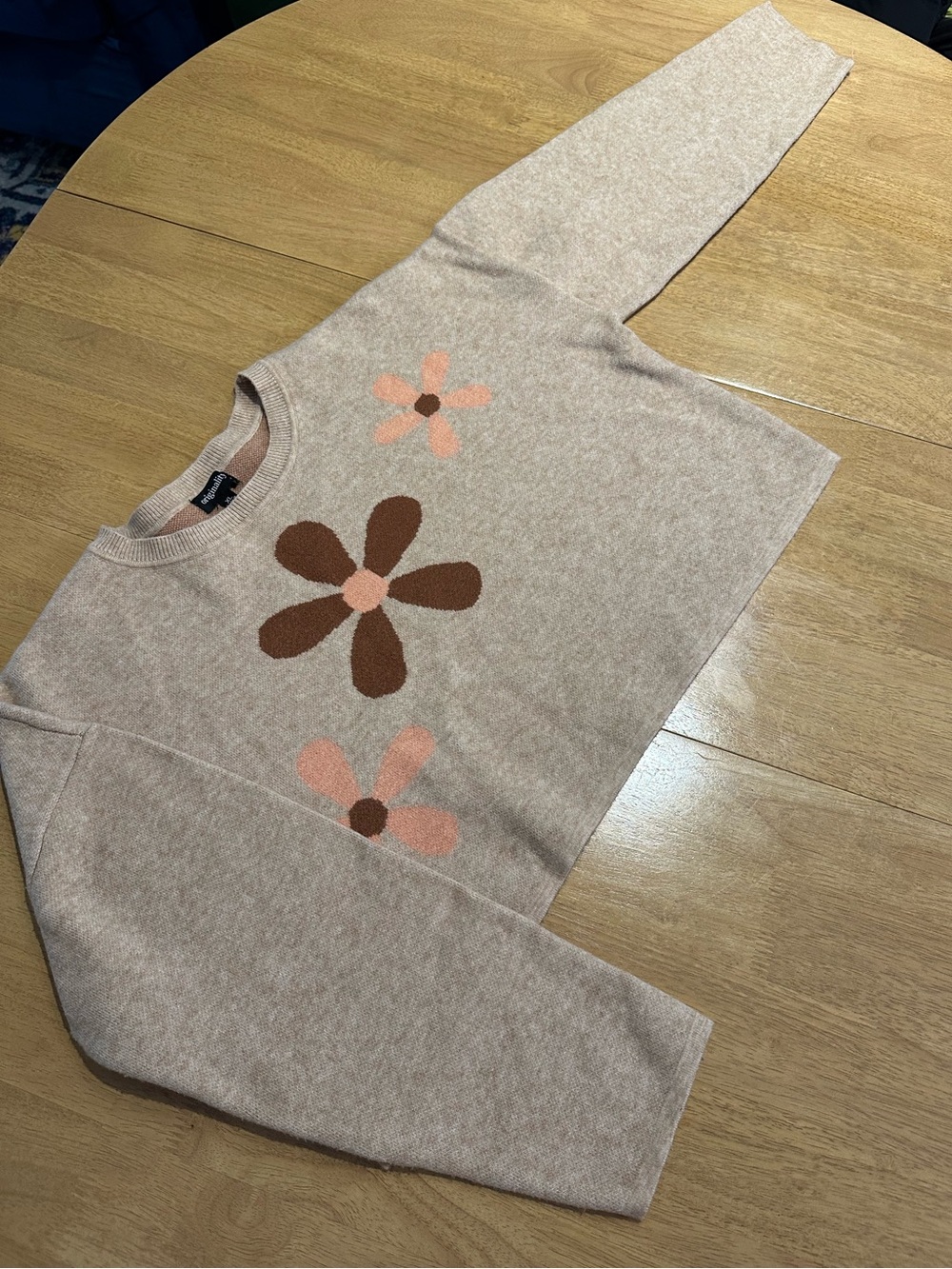 Originality Brand Beige Knit Cropped Sweater with Brown and Peach Flowers Size L